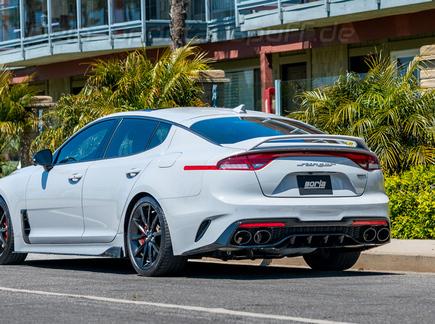 Borla S-Type Edelstahl Sportauspuff-Komplettanlage ab Kat inkl. Klappensteuerung Kia Stinger (ab 2022)