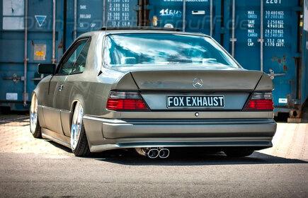 Fox Edelstahl Sportauspuff-Komplettanlage ab Kat Mercedes E-Klasse W124 230E 2x93x79mm rechteckig eingerollt abgeschrägt Fox Edelstahl Sportauspuff-Komplettanlage ab Kat Mercedes E-Klasse W124 230E 2x93x79mm rechteckig eingerollt abgeschrägt